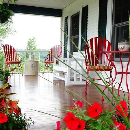 The Meier Inn, A Country Bed & Breakfast Boyceville Extérieur photo